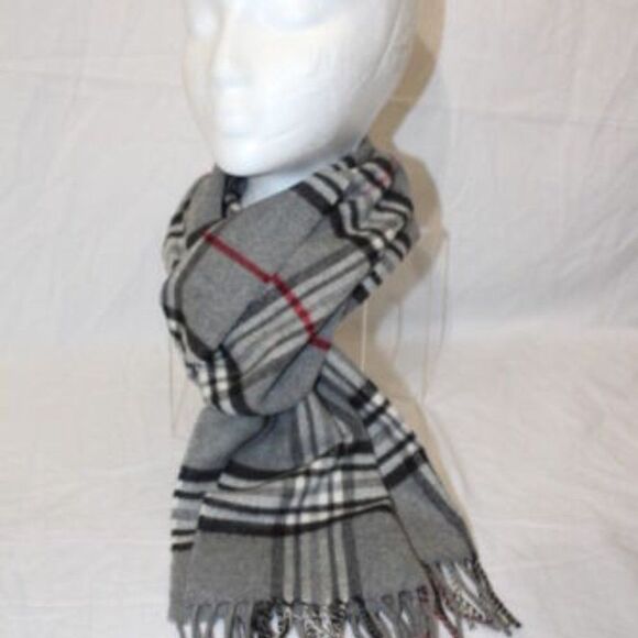 V.Fraas Women's Gray & Black Cahmink Tartan Pattern Design Fashion Scarf - Picture 2 of 10